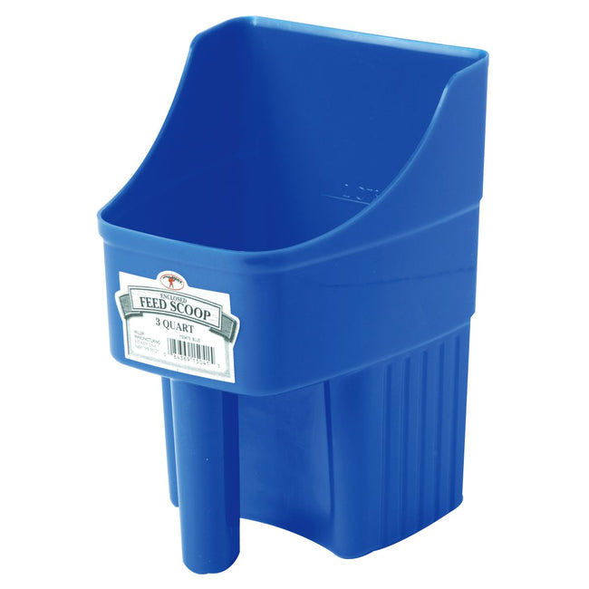 Enclosed Plastic Feed Scoop