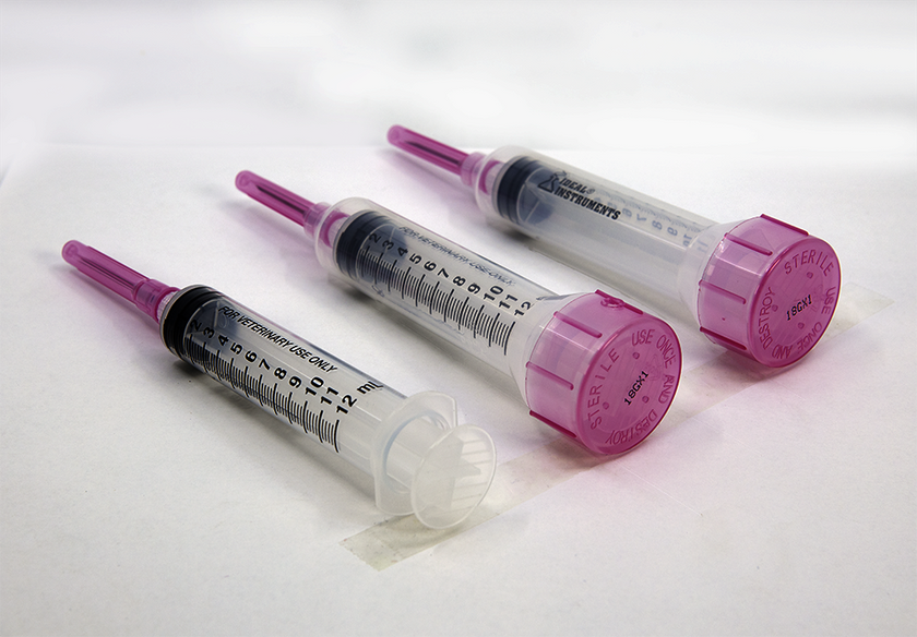 IDEAL® DISPOSABLE PREMIUM HARD PACKED 12CC SYRINGE 18G X 1 NEEDLE LUER LOCK