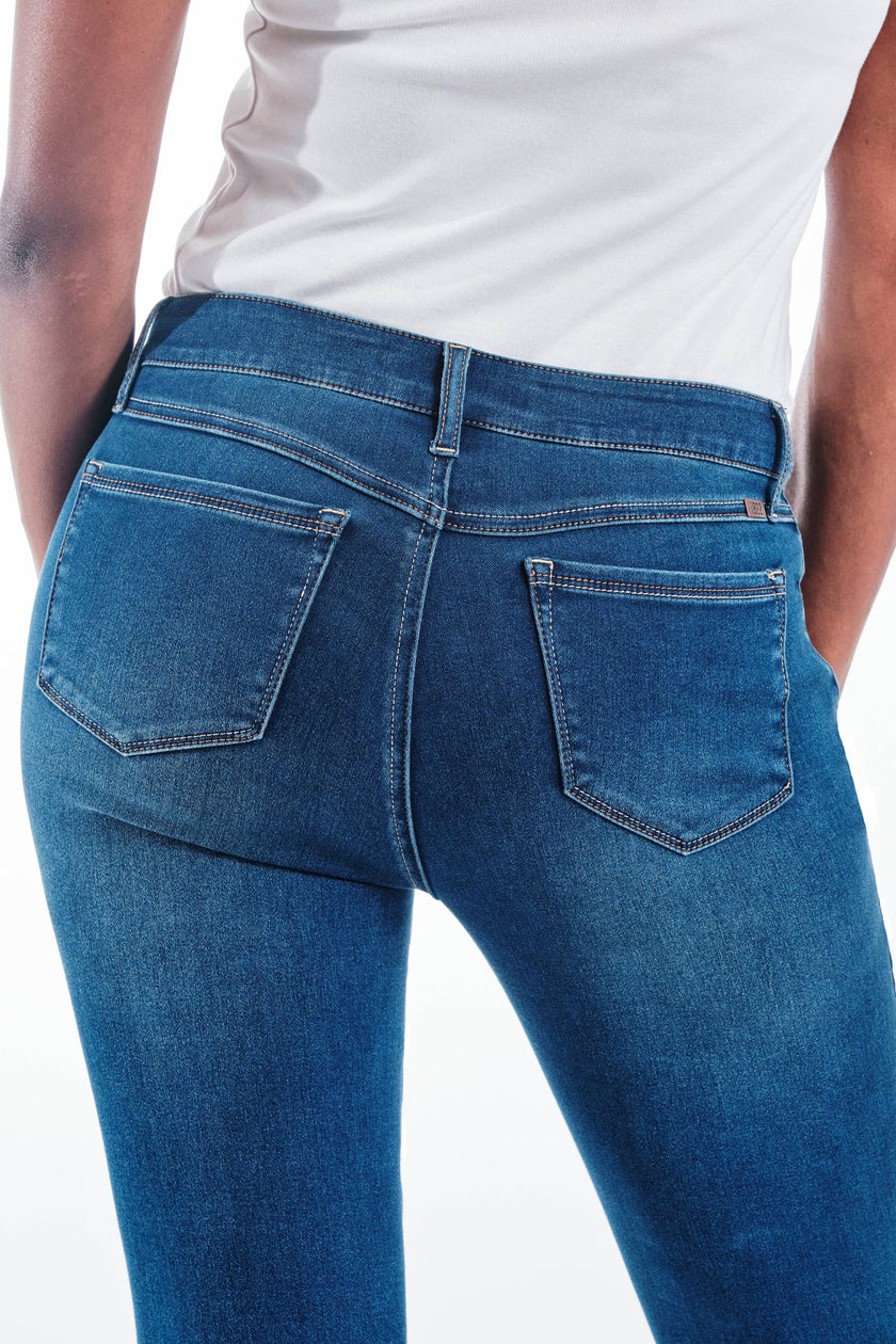 1822 Denim - Tall 38” Butter Slim Boot In Ziggy