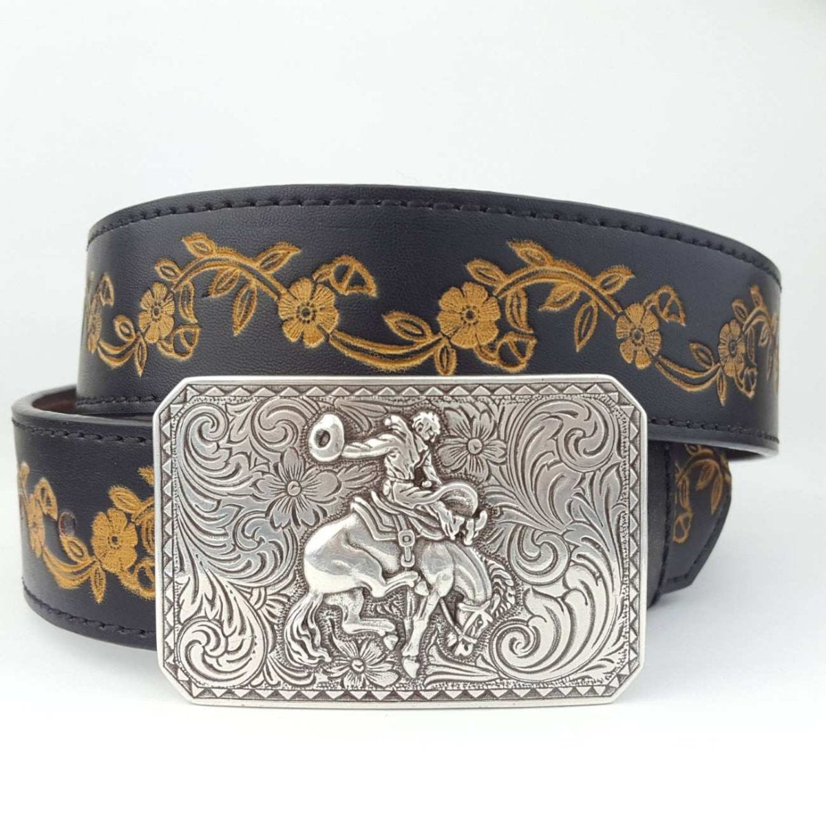 Axesoria_West_-_Silver_Rodeo_Buckle_with_Vintage_floral_tooled_belt_tan full view
