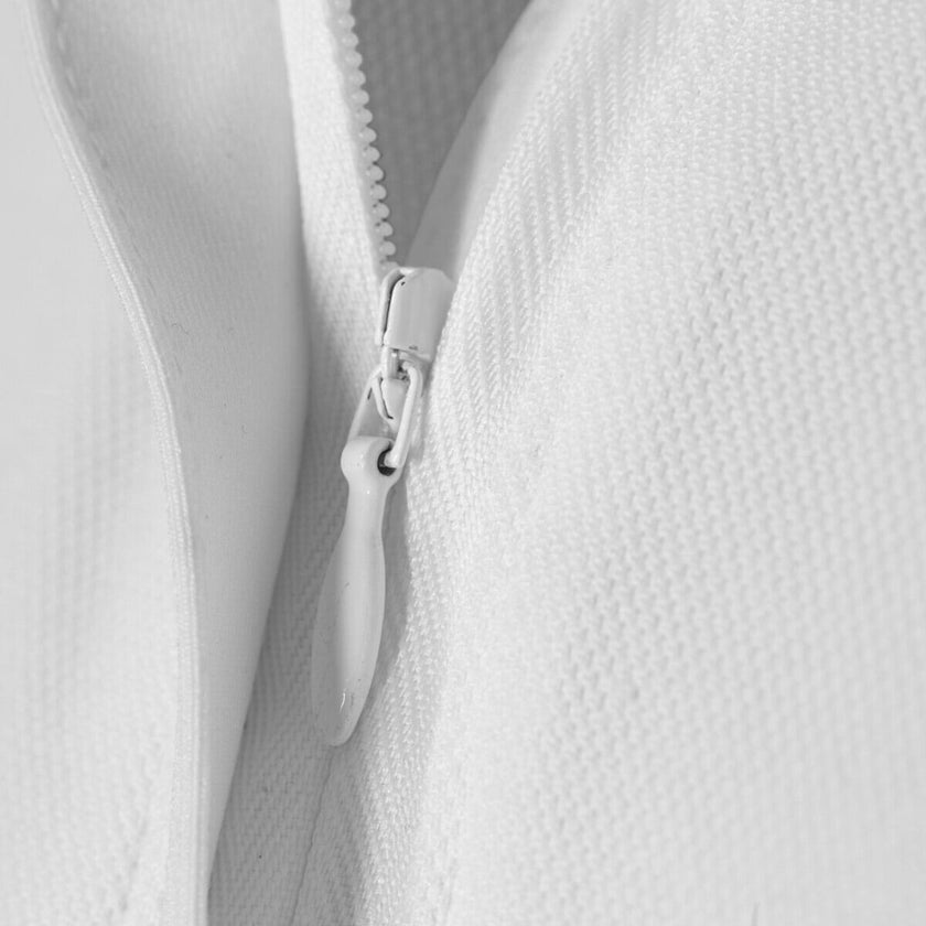 Equinavia Ingrid Women's Short Sleeved Show Shirt zipper detail