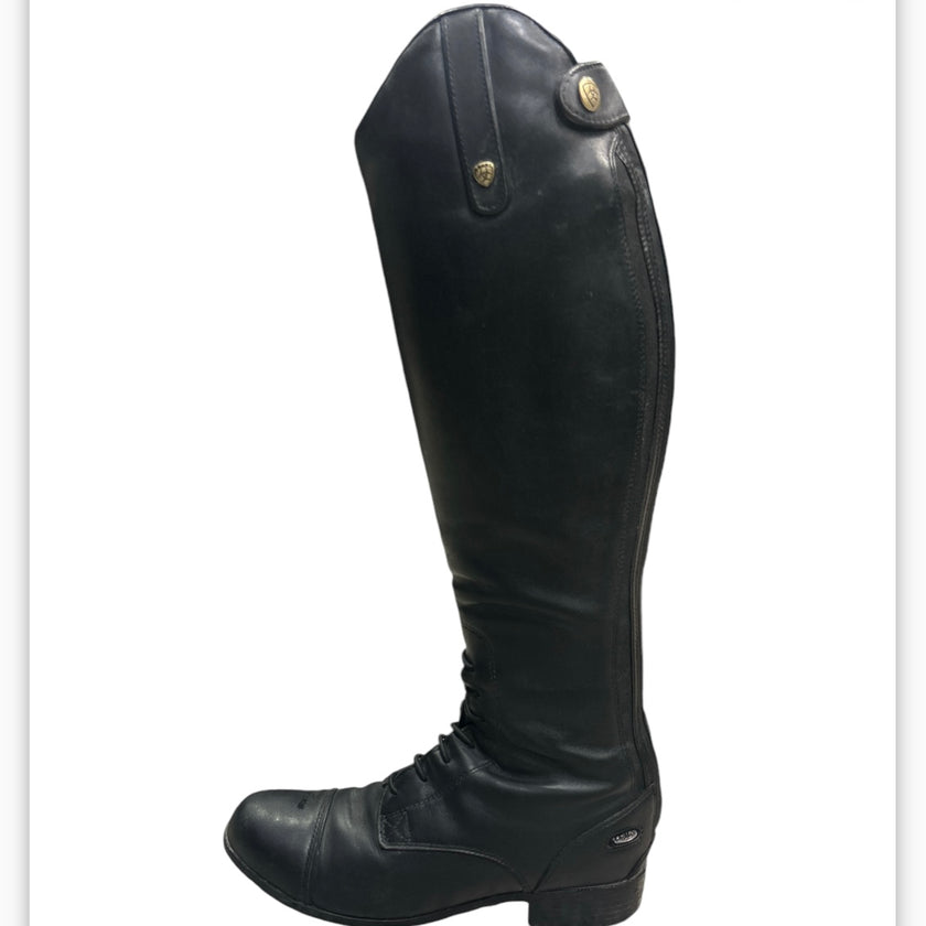 KHS-E Ariat® Field Boot size 4, shows only one of the two boots.