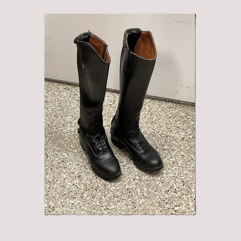 KHS-E Donatello III Black Field Boot by Tredwell shown as pair