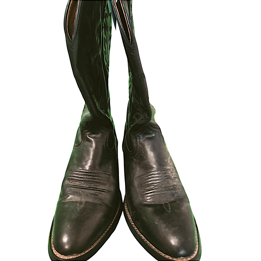 KHS-E Women's Ariat® Cowboy Boots toe detail