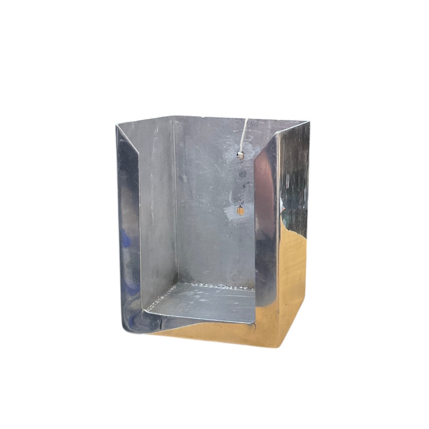 KHS EXCHANGE Metal Salt Block Holder 3 1/4 x 3 3/4 x 4 3/4.