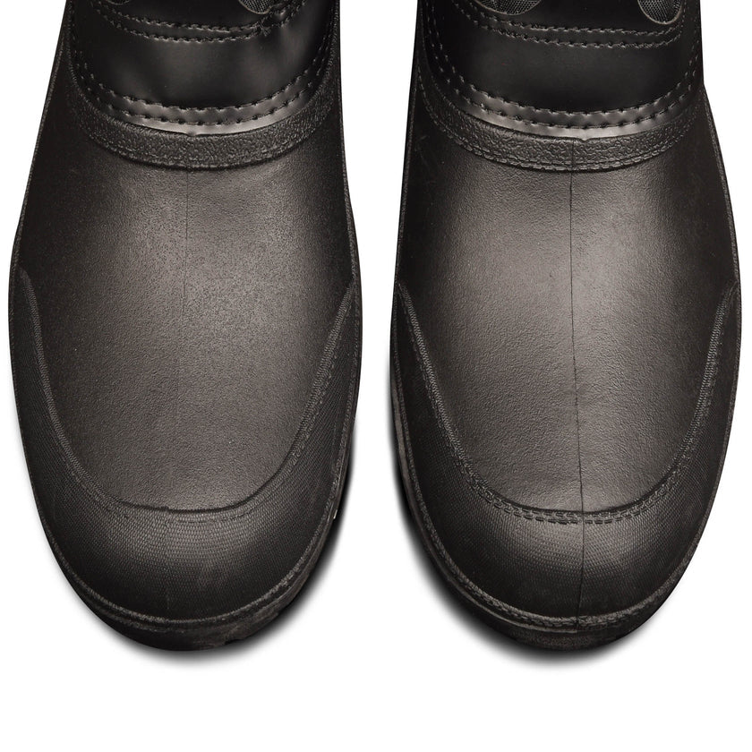 Ovation Telluride Winter Boot showing toe detail