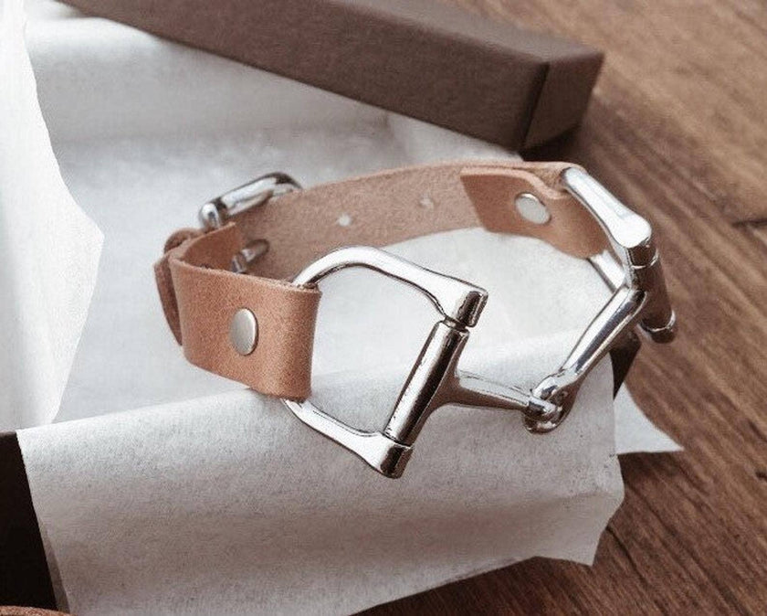 PIPPY - Snaffle Bit Bracelet Equestrian Gifts