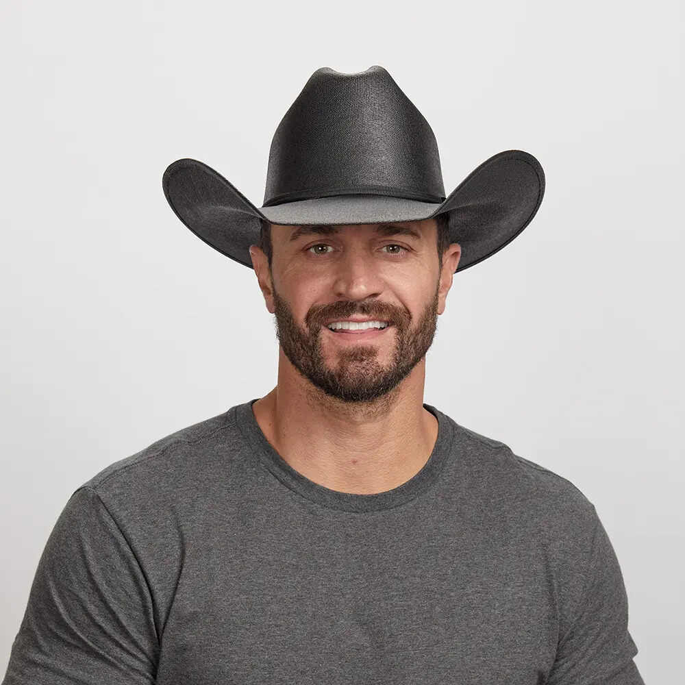 AHM Pioneer Canvas Western Cowboy Hat in black worn by a man