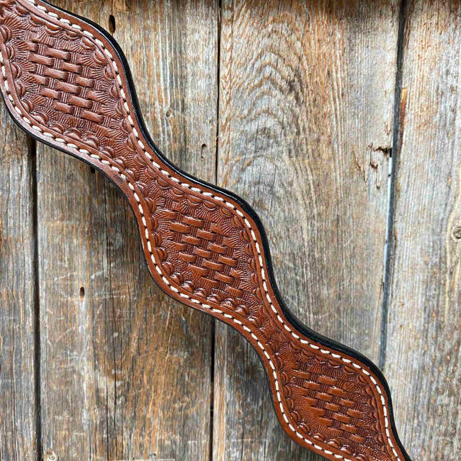 Rodeo Drive - Basketweave Scalloped Medium Oil Breastcollar Detail