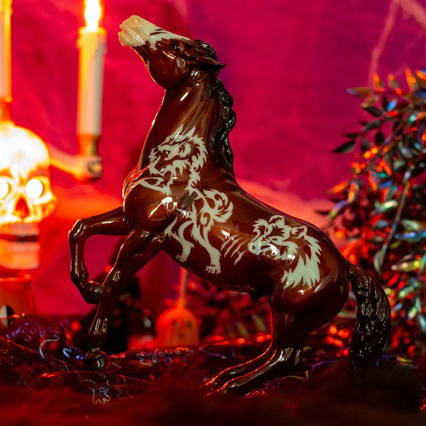 BREYER Beowulf 2024 Halloween Horse full view left side in the dark