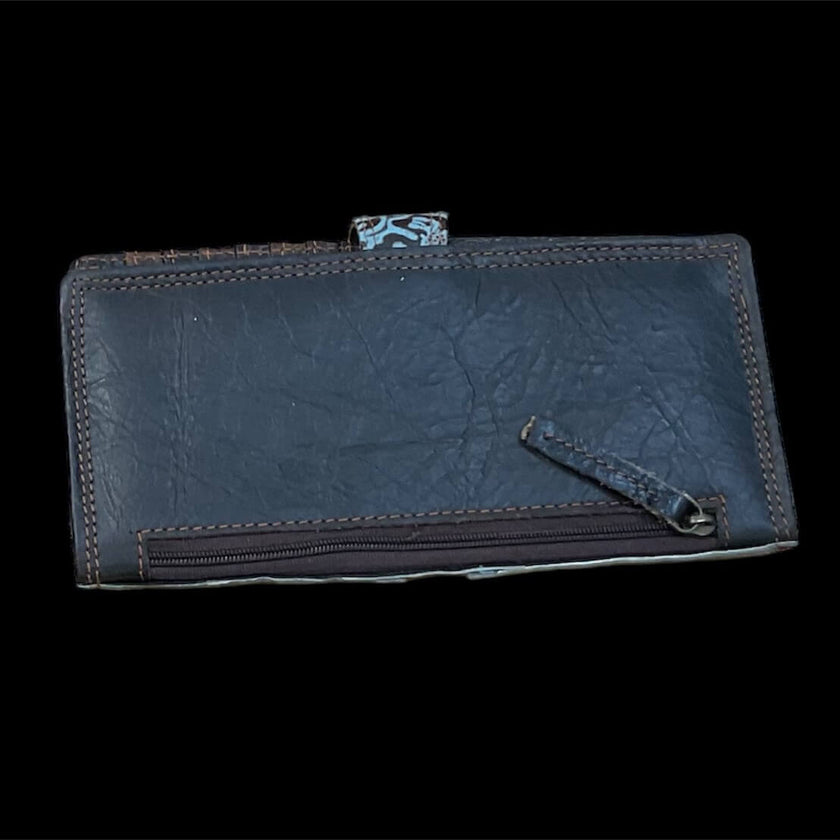 HorseHairz Equestrian Hand Tooled Leather and Cowhide Wallet Turquoise embossed back.