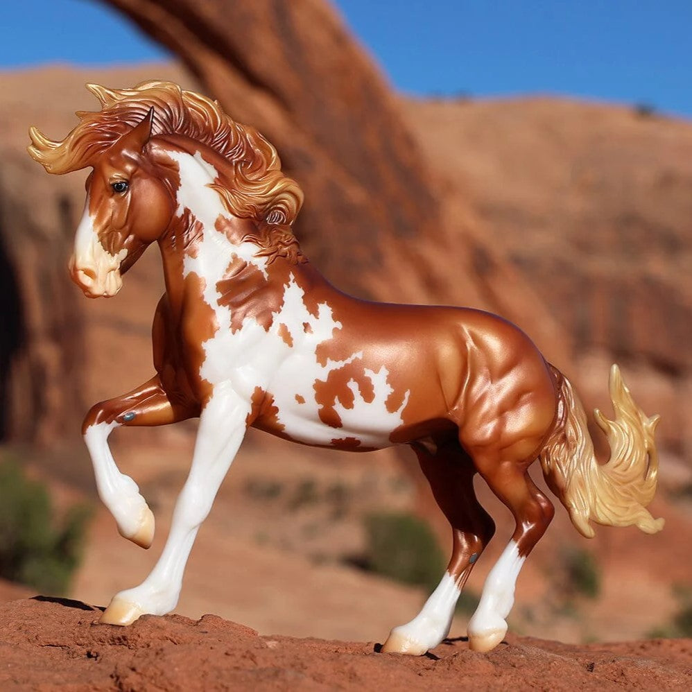 BREYER Mojave model horse left side 